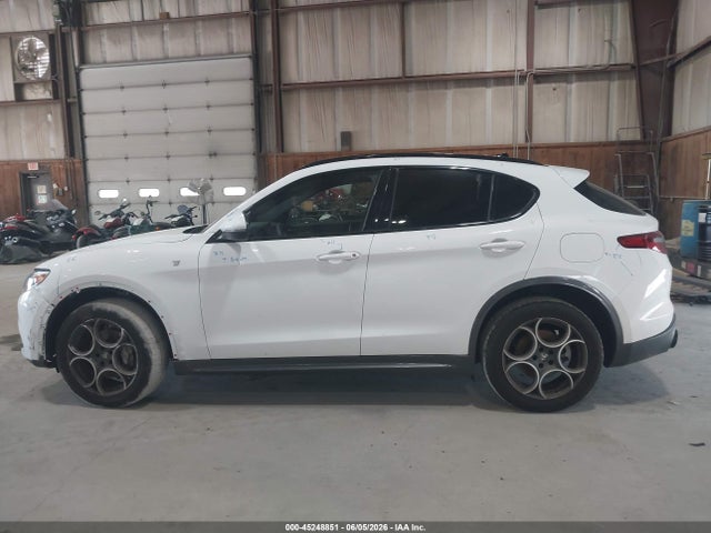 2023 Alfa Romeo Stelvio Ti Awd მანქანა იყიდება აუქციონზე, vin: ZASPAKBNXP7D57632, აუქციონის ნომერი: 45248851