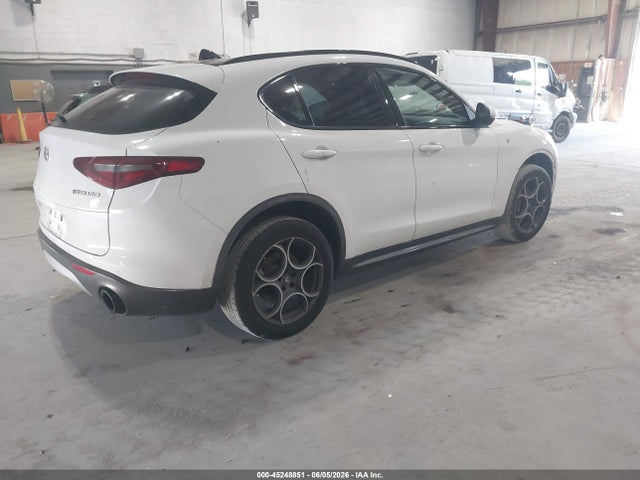 2023 Alfa Romeo Stelvio Ti Awd მანქანა იყიდება აუქციონზე, vin: ZASPAKBNXP7D57632, აუქციონის ნომერი: 45248851