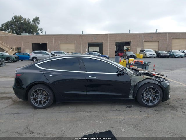 Tesla Model 3 Performance Dual Motor All-wheel Drive 2020 5YJ3E1EC9LF640706 Image 12