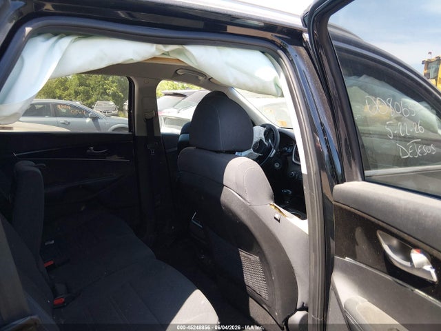 45248856 :رقم المزاد ، 5XYPGDA59JG352050 vin ، 2018 Kia Sorento 3.3l Lx مزاد بيع