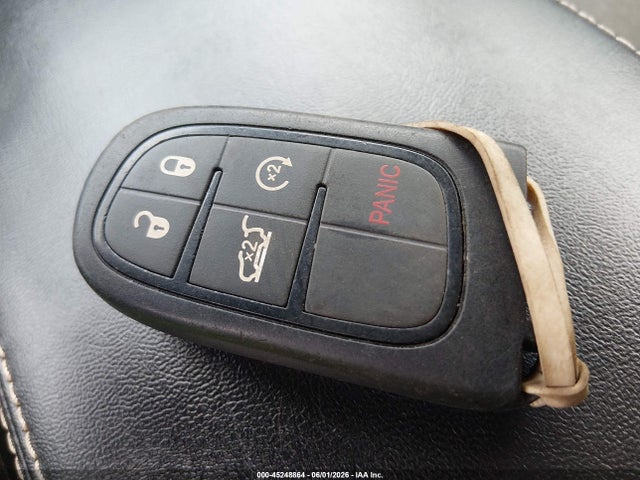 2014 Jeep Cherokee Latitude მანქანა იყიდება აუქციონზე, vin: 1C4PJMCS7EW214603, აუქციონის ნომერი: 45248864