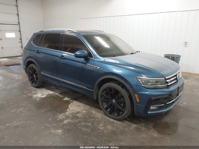 2020 Volkswagen Tiguan 2.0t Sel Premium R-line მანქანა იყიდება აუქციონზე, vin: 3VV4B7AX3LM123665, აუქციონის ნომერი: 45248865