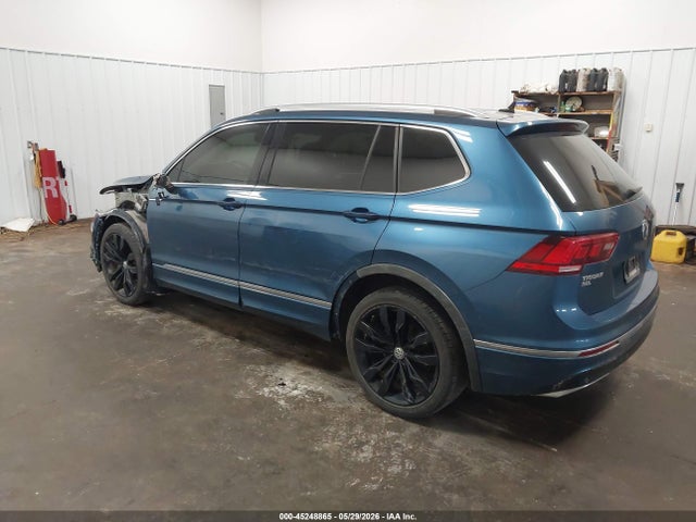 2020 Volkswagen Tiguan 2.0t Sel Premium R-line მანქანა იყიდება აუქციონზე, vin: 3VV4B7AX3LM123665, აუქციონის ნომერი: 45248865