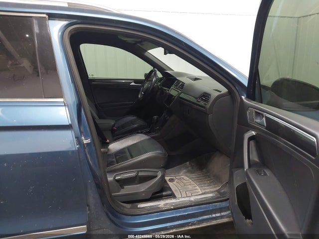 2020 Volkswagen Tiguan 2.0t Sel Premium R-line მანქანა იყიდება აუქციონზე, vin: 3VV4B7AX3LM123665, აუქციონის ნომერი: 45248865