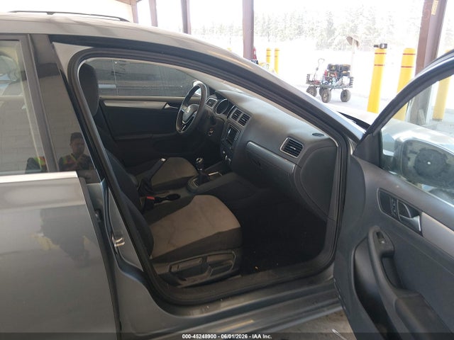 3VW167AJ4HM206110 Volkswagen Jetta 1.4t S