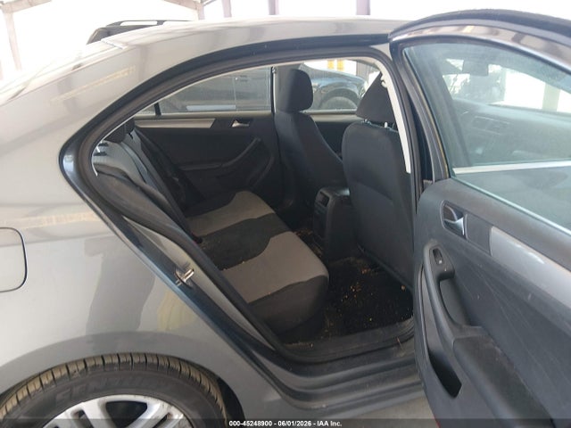 3VW167AJ4HM206110 Volkswagen Jetta 1.4t S