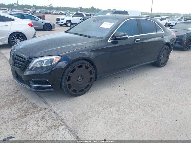 Mercedes-Benz S 550 2014 WDDUG8CB7EA025428 Image 2