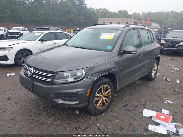 WVGAV7AX0FW597288 Volkswagen TIGUAN S