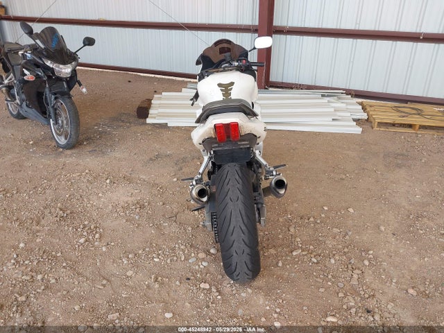 45248942 :رقم المزاد ، JS1VT54A032101989 vin ، 2003 Suzuki Sv1000 Sk3 مزاد بيع