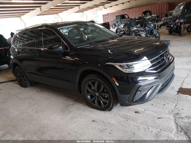 Auction sale of the 2022 Volkswagen Tiguan 2.0t Se, vin: 3VV3B7AX2NM100960, lot number: 45248982