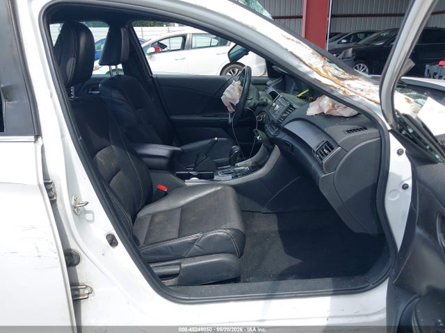 Auction sale of the 2016 Honda Accord Sport, vin: 1HGCR2F56GA120506, lot number: 45249050