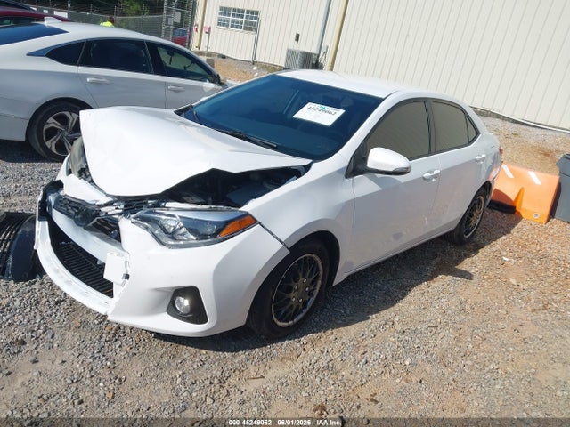 Toyota Corolla S 2015 5YFBURHE7FP271511 Image 2