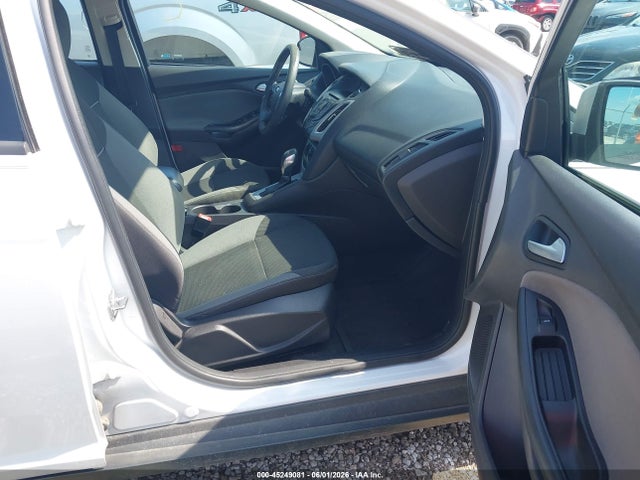 45249081 :رقم المزاد ، 1FADP3F2XEL109830 vin ، 2014 Ford Focus Se مزاد بيع