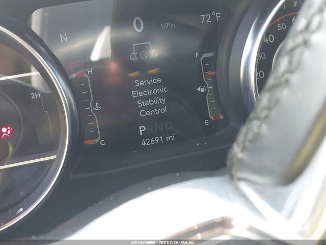 1C4HJXEN5MW727022 Jeep Wrangler Unlimited Sahara Altitude 4x4