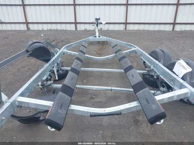 1ZETANST9TA003196 Ez Loader Boat Trailer 25ft