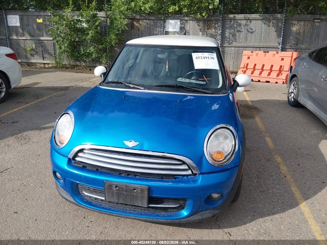 Продажа на аукционе авто 2012 Mini Cooper, vin: WMWSU3C55CT260979, номер лота: 45249130