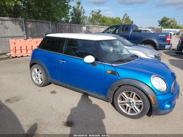 Продажа на аукционе авто 2012 Mini Cooper, vin: WMWSU3C55CT260979, номер лота: 45249130