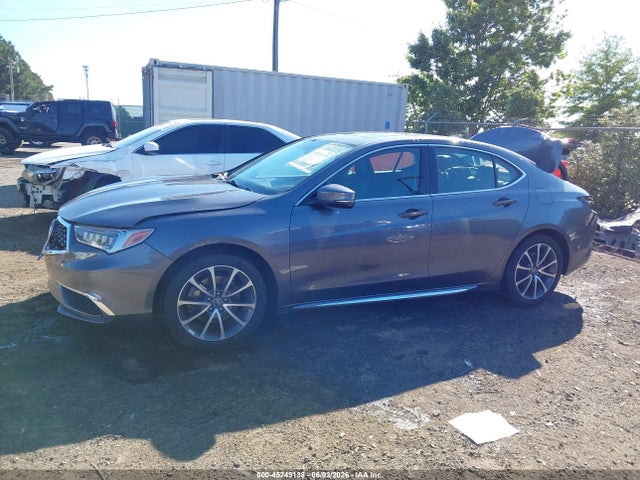 45249138 :رقم المزاد ، 19UUB2F55JA003824 vin ، 2018 Acura Tlx Tech Pkg مزاد بيع