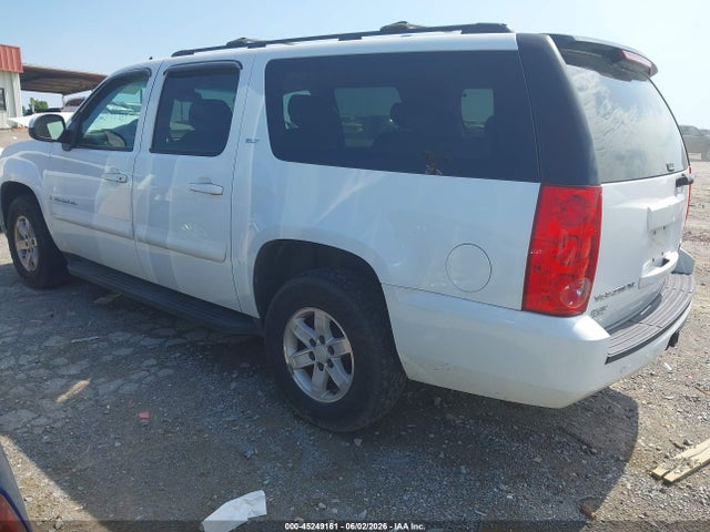 45249161 :رقم المزاد ، 1GKFC16J88R232879 vin ، 2008 Gmc Yukon Xl 1500 Slt مزاد بيع