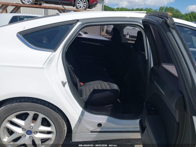 45249163 :رقم المزاد ، 3FA6P0HD4FR248179 vin ، 2015 Ford Fusion Se مزاد بيع