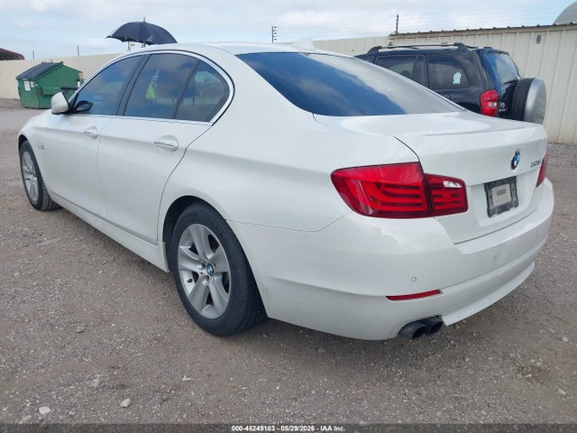 45249183 :رقم المزاد ، WBAXG5C54CDY28125 vin ، 2012 Bmw 528i مزاد بيع
