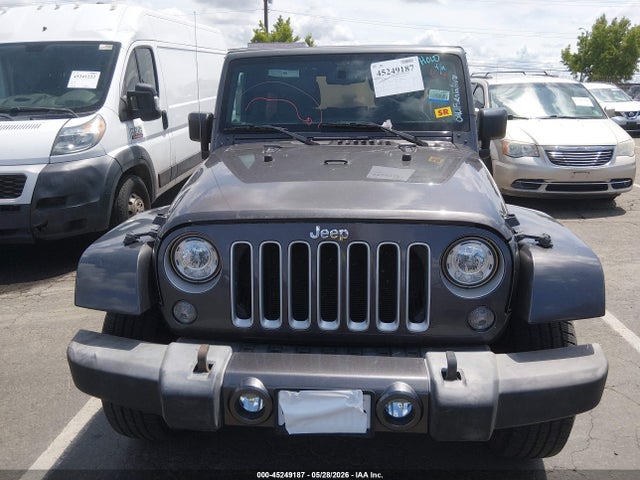 2017 Jeep Wrangler Unlimited Sahara 4x4 მანქანა იყიდება აუქციონზე, vin: 1C4BJWEG4HL570107, აუქციონის ნომერი: 45249187