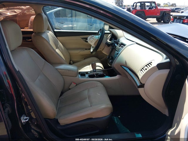 Auction sale of the 2015 Nissan Altima 2.5 Sl, vin: 1N4AL3AP0FN395288, lot number: 45249197