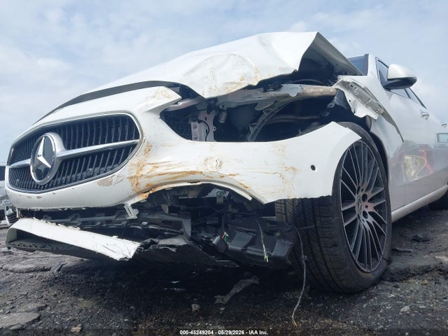 Aukcja sprzedaży 2024 Mercedes-benz C 300, vin: W1KAF4GB9RR237666, numer aukcji: 45249204