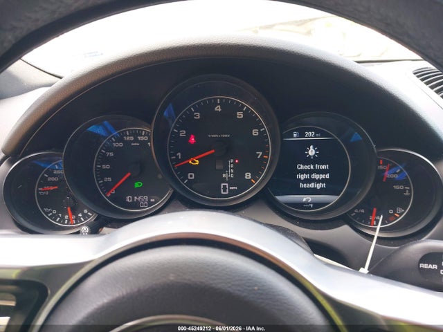 Aukcja sprzedaży 2016 Porsche Cayenne, vin: WP1AA2A29GLA10546, numer aukcji: 45249212
