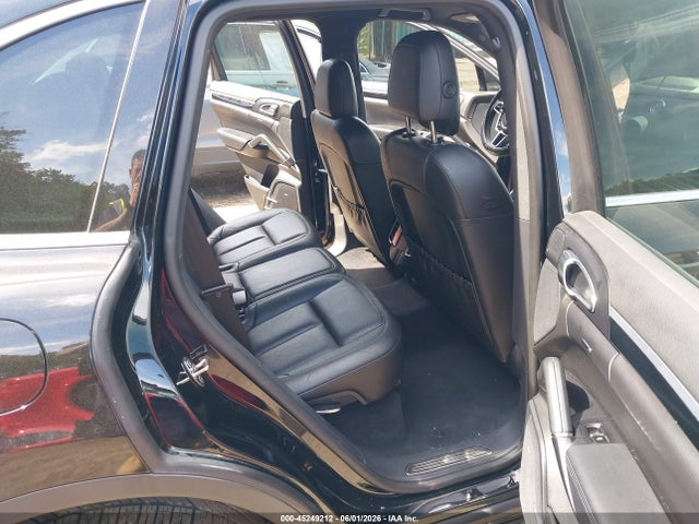 Aukcja sprzedaży 2016 Porsche Cayenne, vin: WP1AA2A29GLA10546, numer aukcji: 45249212