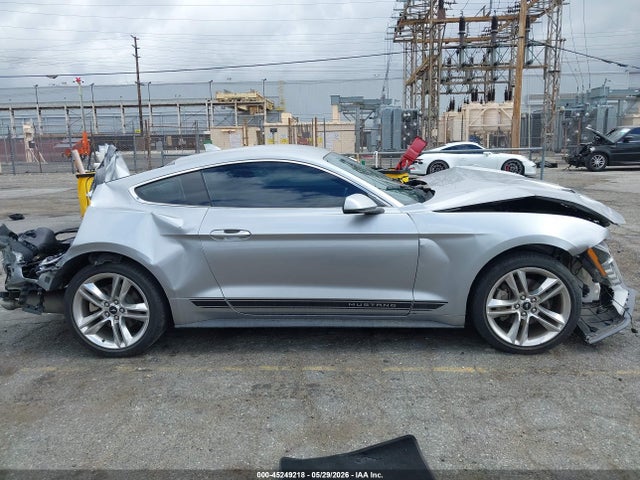 Ford Mustang Ecoboost Premium Fastback 2020 1FA6P8THXL5172913 Image 13