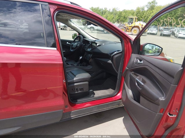 2019 Ford Escape Titanium მანქანა იყიდება აუქციონზე, vin: 1FMCU9J90KUA00820, აუქციონის ნომერი: 45249234
