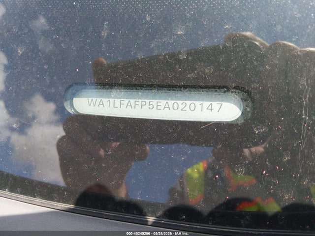 45249256 :رقم المزاد ، WA1LFAFP5EA020147 vin ، 2014 Audi Q5 2.0t Premium مزاد بيع