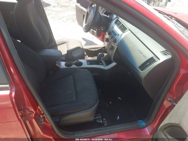 45249270 :رقم المزاد ، 1FAHP3FN6AW276531 vin ، 2010 Ford Focus Se مزاد بيع