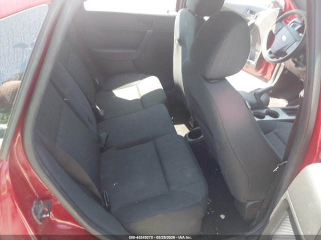 45249270 :رقم المزاد ، 1FAHP3FN6AW276531 vin ، 2010 Ford Focus Se مزاد بيع