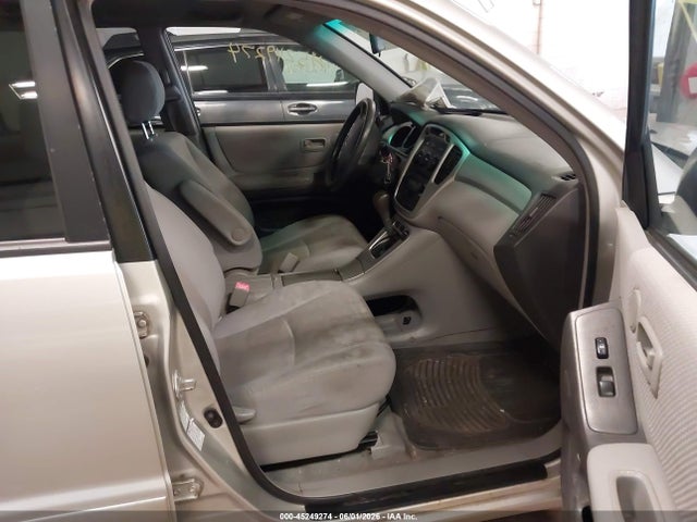 45249274 :رقم المزاد ، JTEHD21A240032217 vin ، 2004 Toyota Highlander مزاد بيع