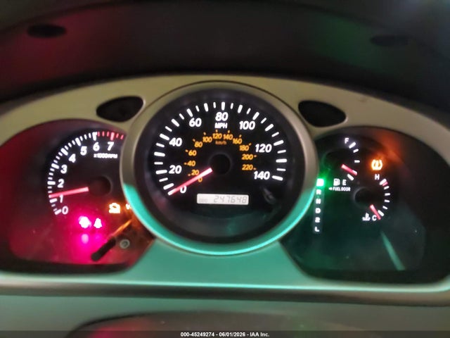 45249274 :رقم المزاد ، JTEHD21A240032217 vin ، 2004 Toyota Highlander مزاد بيع