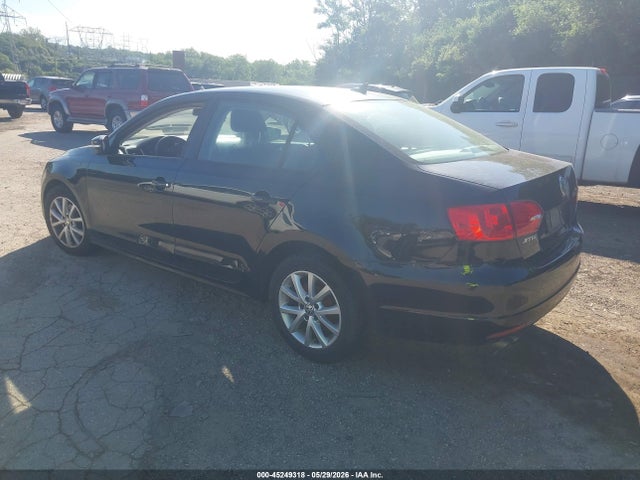 45249318 :رقم المزاد ، 3VWBP7AJ5CM070337 vin ، 2012 Volkswagen Jetta 2.5l Se مزاد بيع
