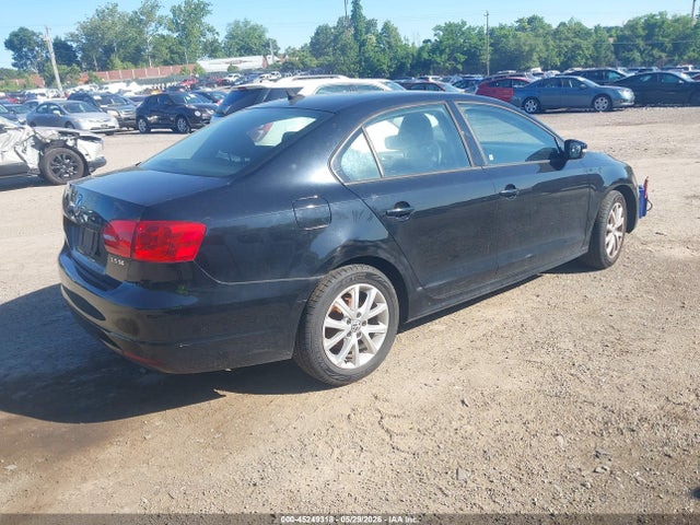 45249318 :رقم المزاد ، 3VWBP7AJ5CM070337 vin ، 2012 Volkswagen Jetta 2.5l Se مزاد بيع