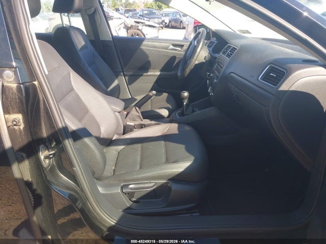 45249318 :رقم المزاد ، 3VWBP7AJ5CM070337 vin ، 2012 Volkswagen Jetta 2.5l Se مزاد بيع