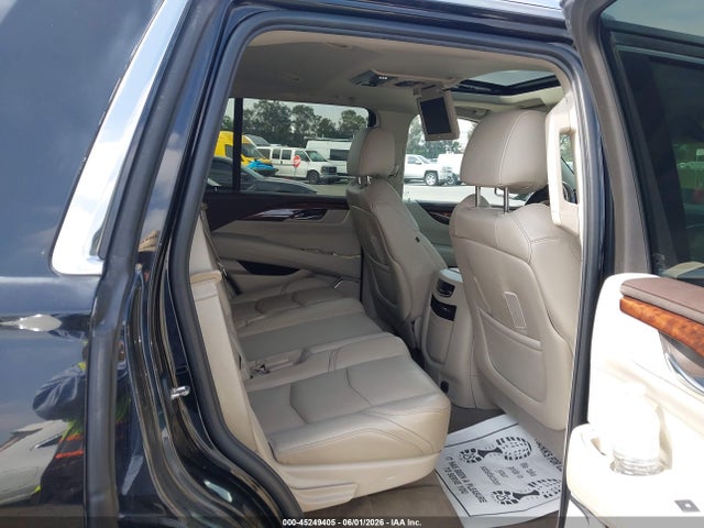 45249405 :رقم المزاد ، 1GYS4CKJ0FR208091 vin ، 2015 Cadillac Escalade Premium مزاد بيع