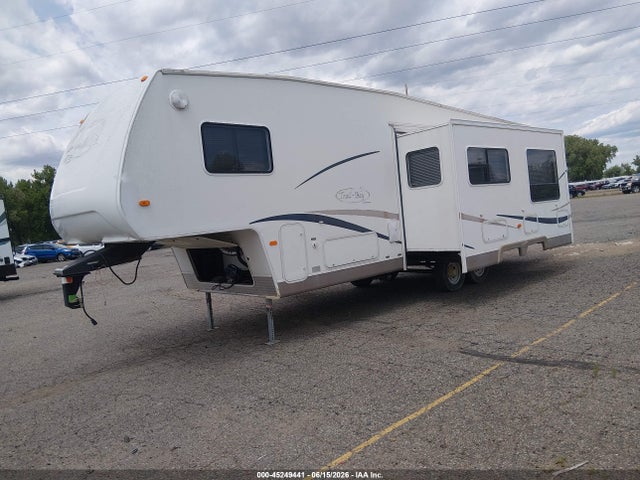 Продаж на аукціоні авто 2003 Trail Lite Trail-bay Series M-5, vin: 4WY300P2231056949, номер лоту: 45249441