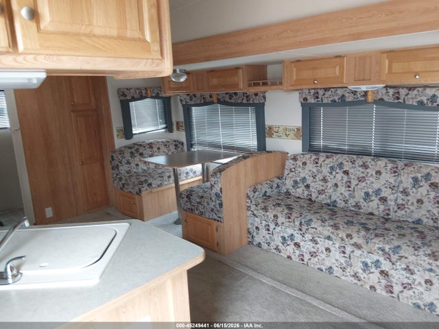 Продаж на аукціоні авто 2003 Trail Lite Trail-bay Series M-5, vin: 4WY300P2231056949, номер лоту: 45249441