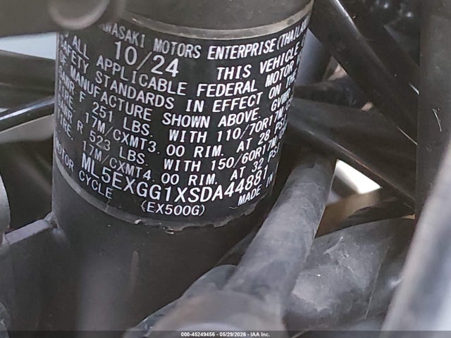 45249456 :رقم المزاد ، ML5EXGG1XSDA44881 vin ، 2025 Kawasaki Ex500 مزاد بيع