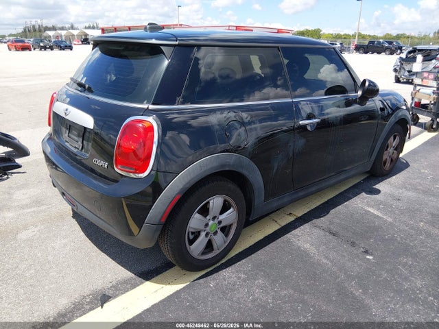 Aukcja sprzedaży 2015 Mini Hardtop Cooper, vin: WMWXM5C57F3A04335, numer aukcji: 45249462
