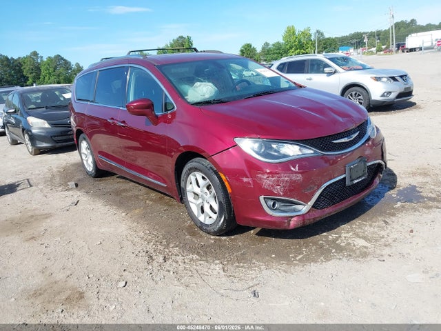 2018 2C4RC1BG1JR130293 main image