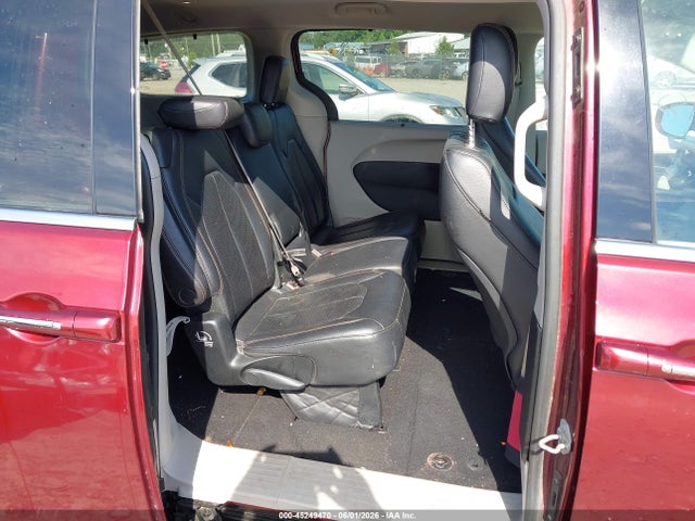 Chrysler Pacifica Touring L 2018 2C4RC1BG1JR130293 Image 8