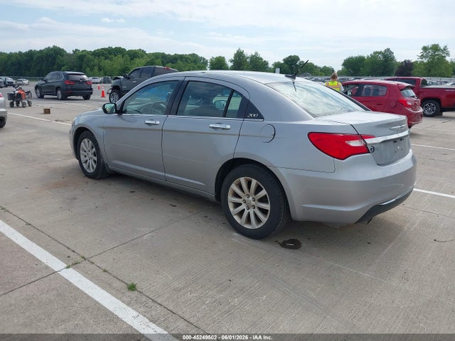 2014 Chrysler 200 Limited მანქანა იყიდება აუქციონზე, vin: 1C3CCBCG1EN150304, აუქციონის ნომერი: 45249502