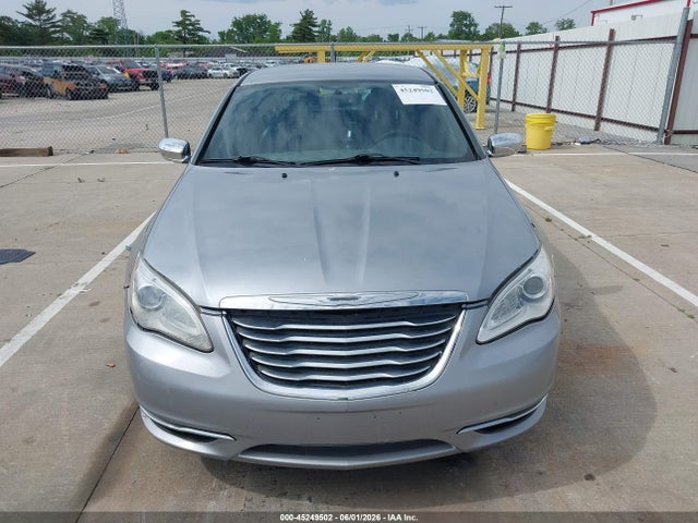 2014 Chrysler 200 Limited მანქანა იყიდება აუქციონზე, vin: 1C3CCBCG1EN150304, აუქციონის ნომერი: 45249502