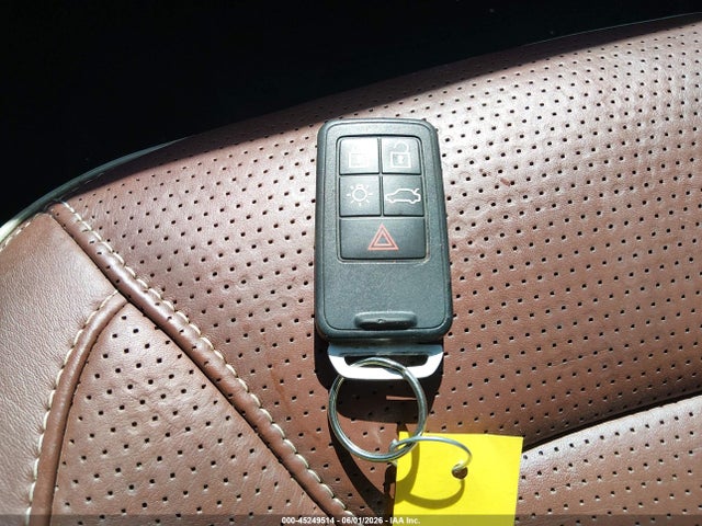 45249514 :رقم المزاد ، YV140MAM2G1198413 vin ، 2016 Volvo S80 T5 Drive-e Platinum مزاد بيع